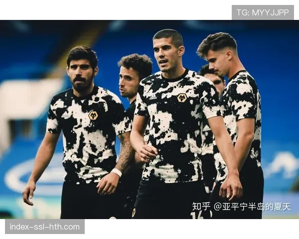 幕后：英超联赛的全球球探网络如何运作并影响各队选材风格