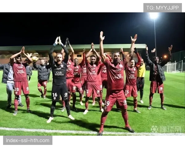 “我们没有放弃”:特鲁瓦主帅在艰难逼平梅斯后的更衣室讲话 “我们没有放弃”:特鲁瓦主帅在艰难逼平梅斯后的更衣室讲话